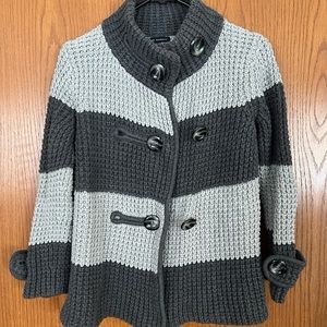 Beautiful Banana Republic Chunky Knot Cardigan